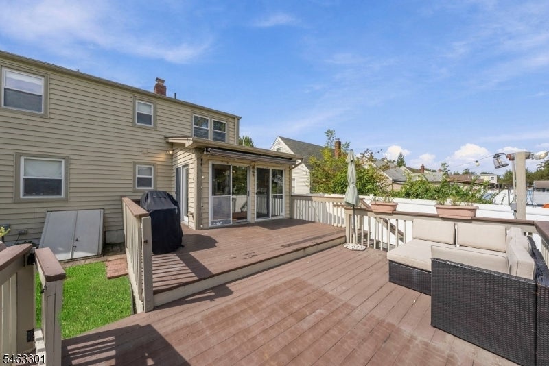 171 Olive Ave