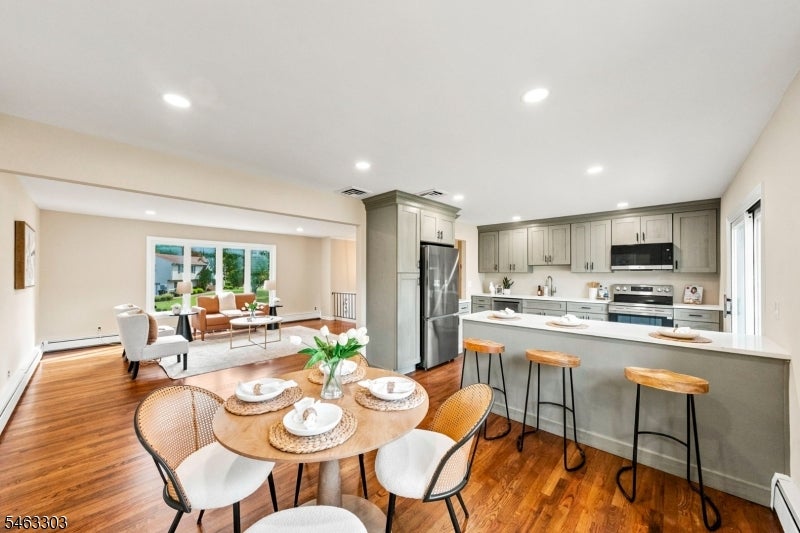 22 Marguerite Ln