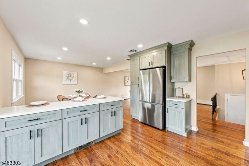 22 Marguerite Ln