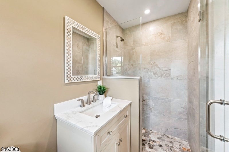 22 Marguerite Ln