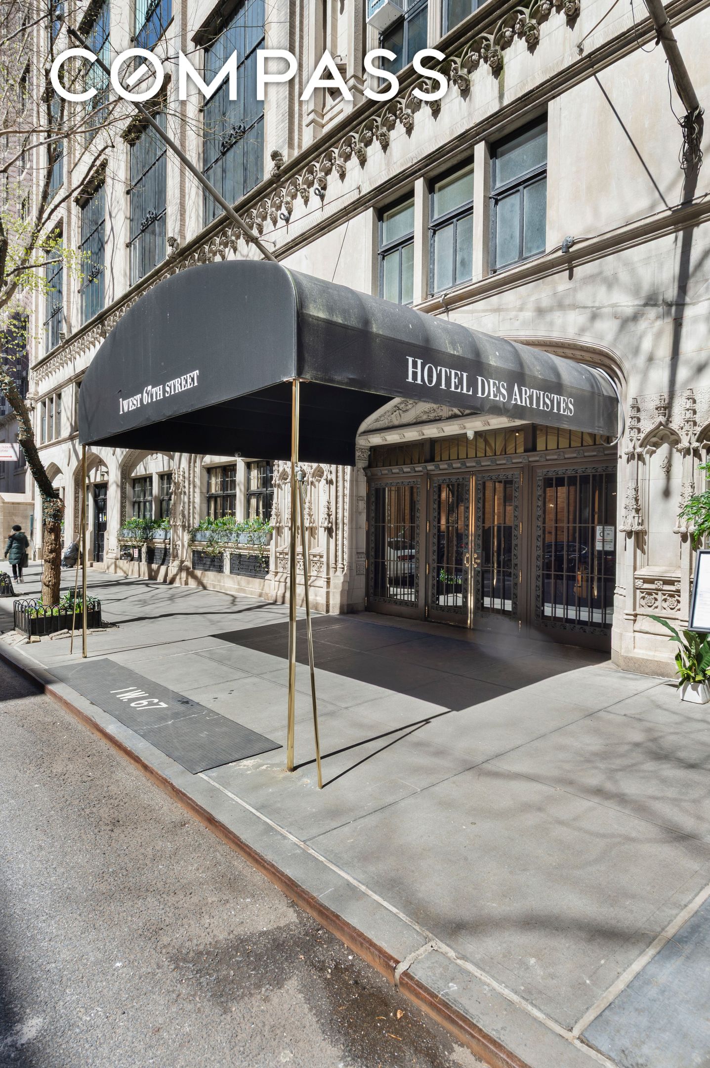 1 W 67th Street 2M