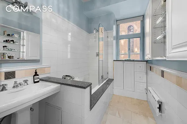1 W 67th Street 2M