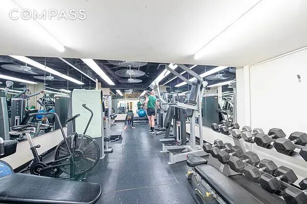 1 W 67th Street 2M