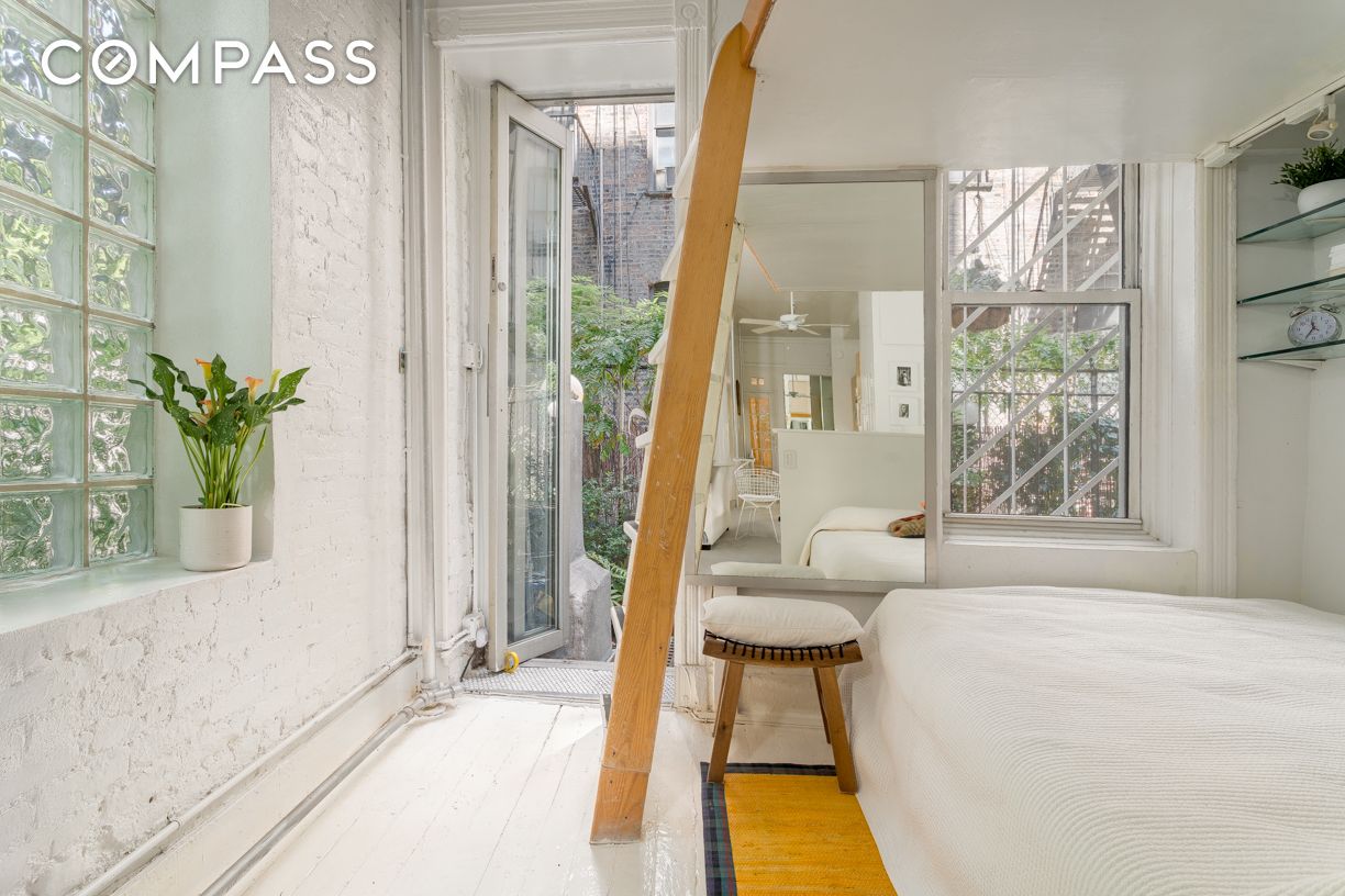 54 E 1st Street 1B