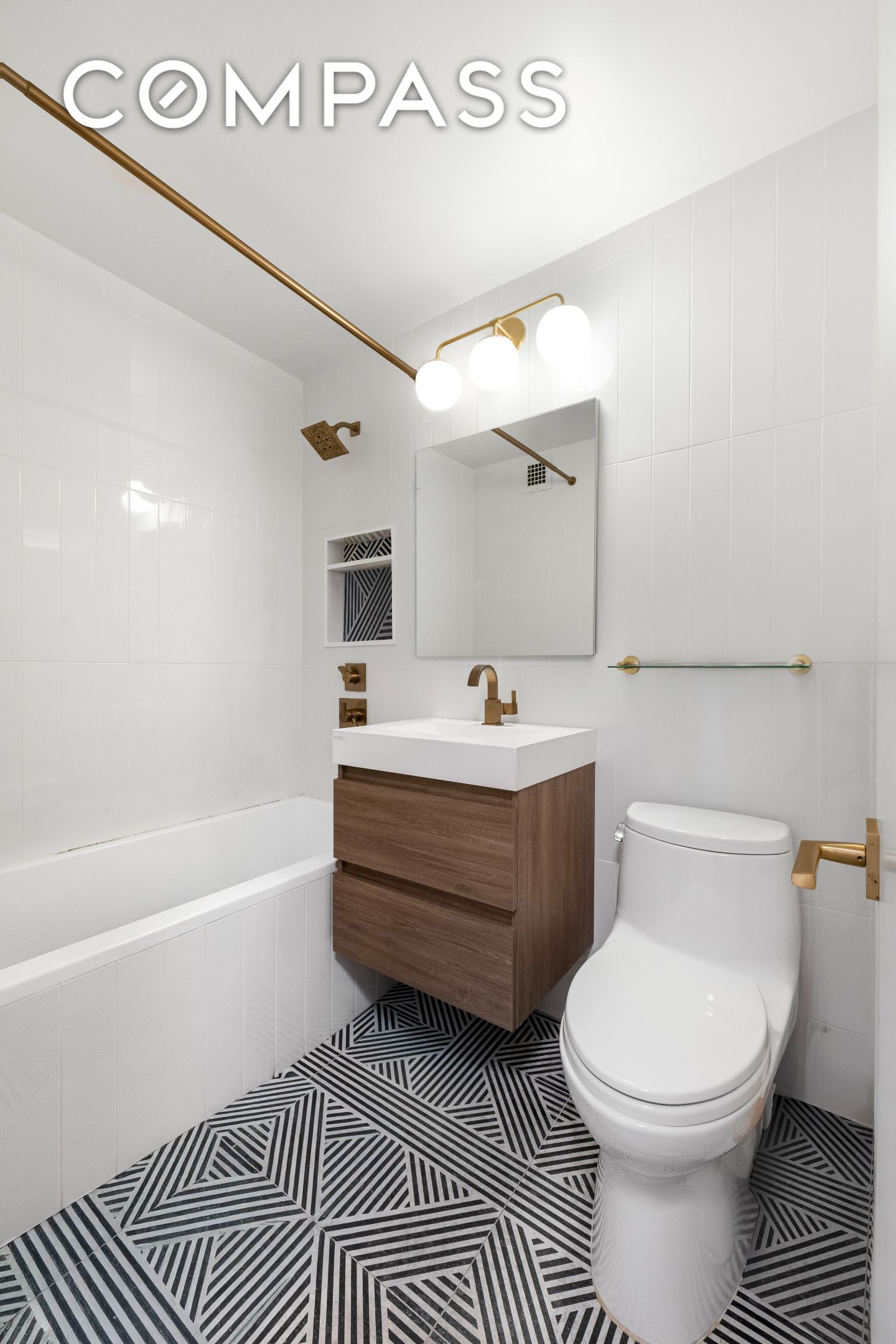 370 E 76th Street A801