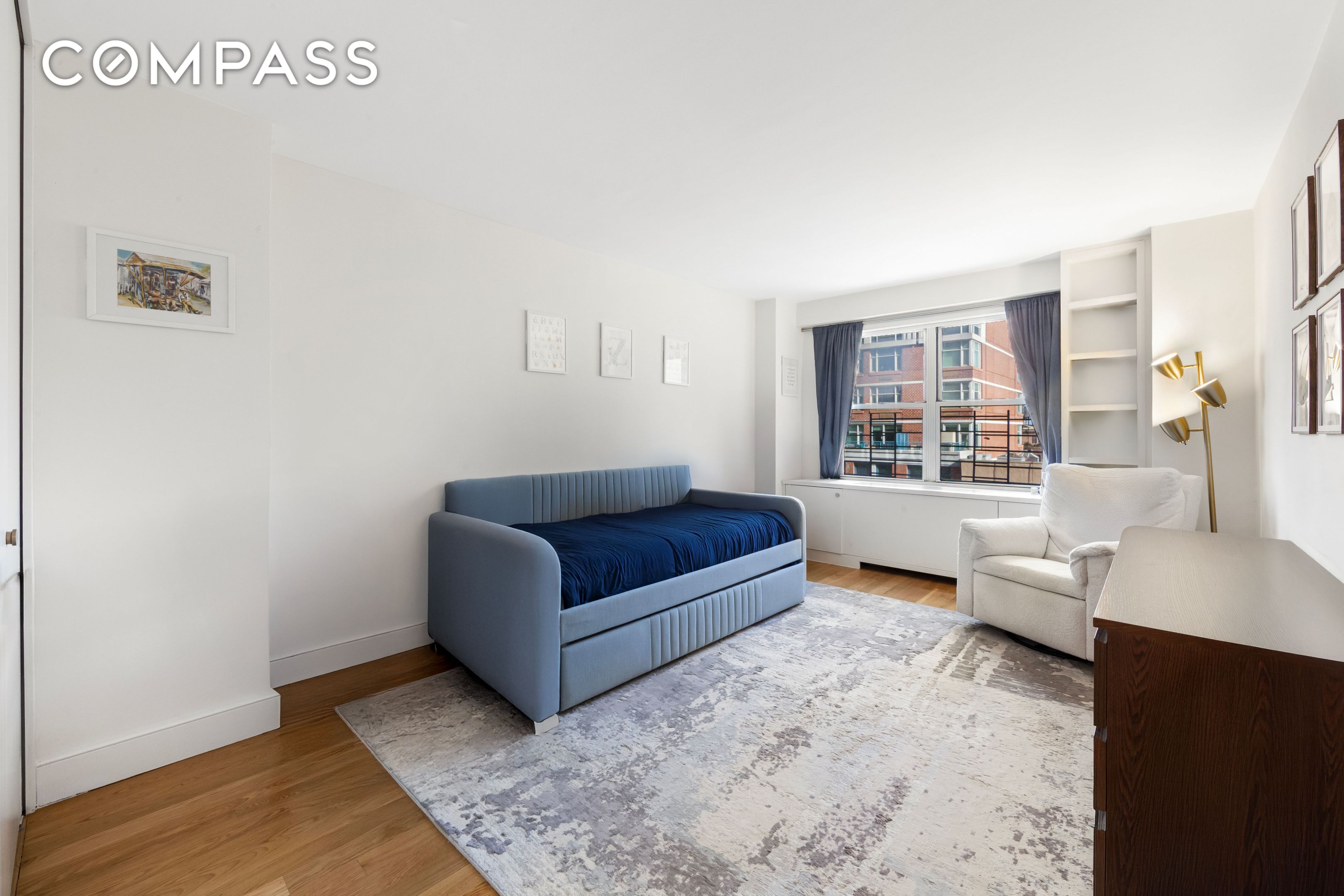 370 E 76th Street A801