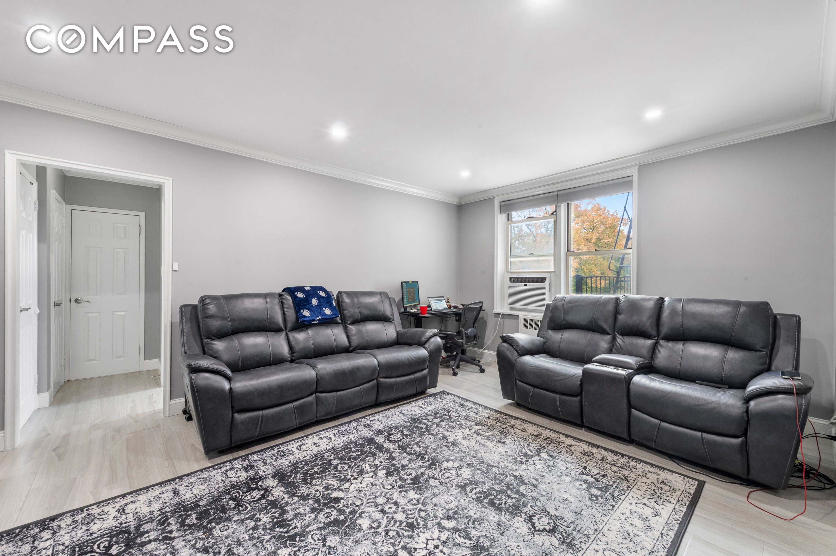 5639 Netherland Avenue 5C