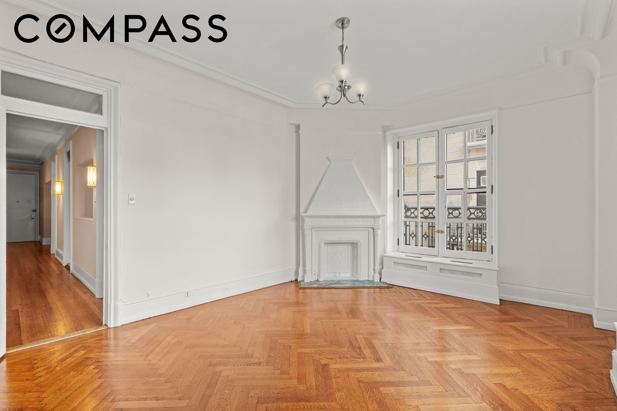 2109 Broadway 8137
