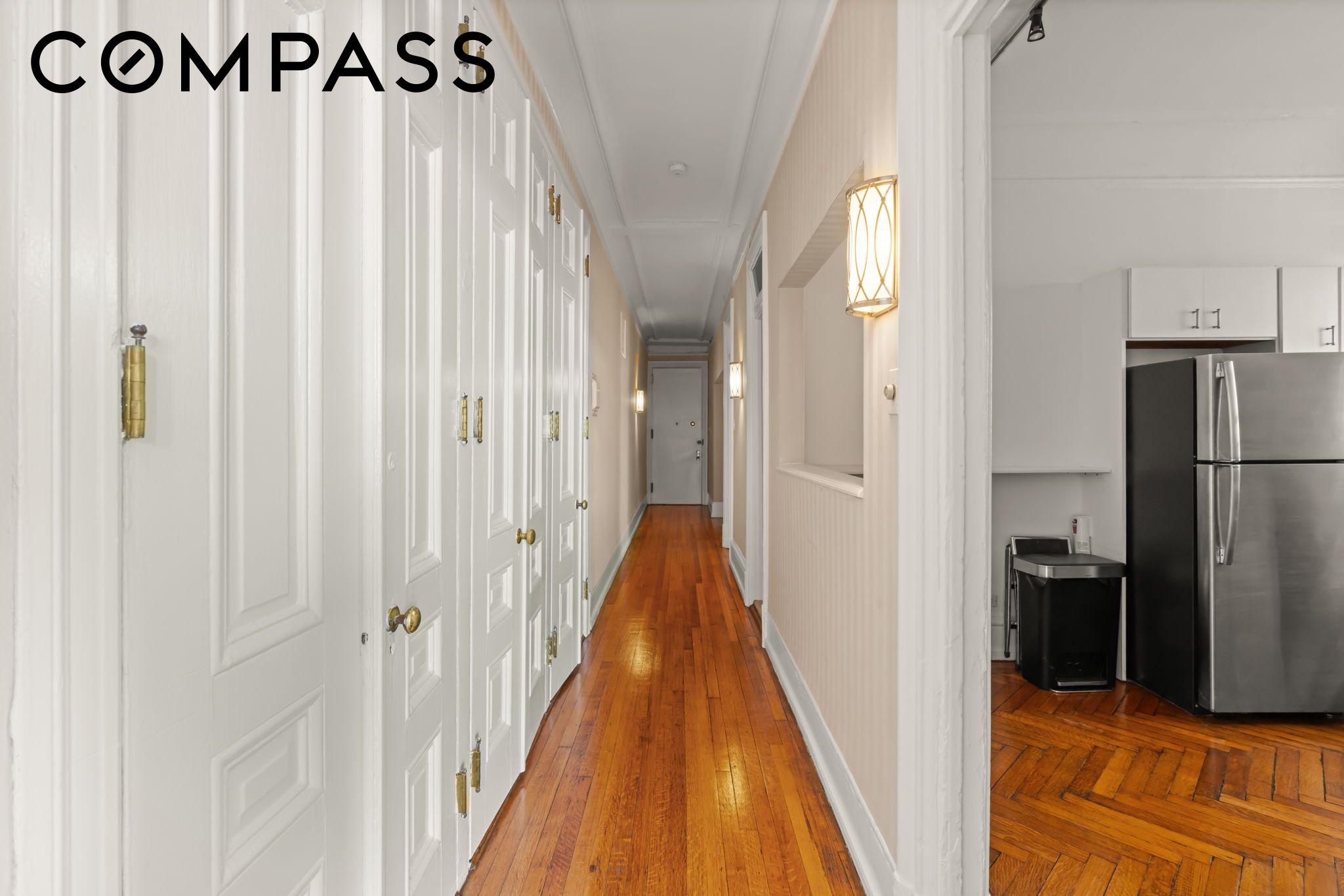 2109 Broadway 8137