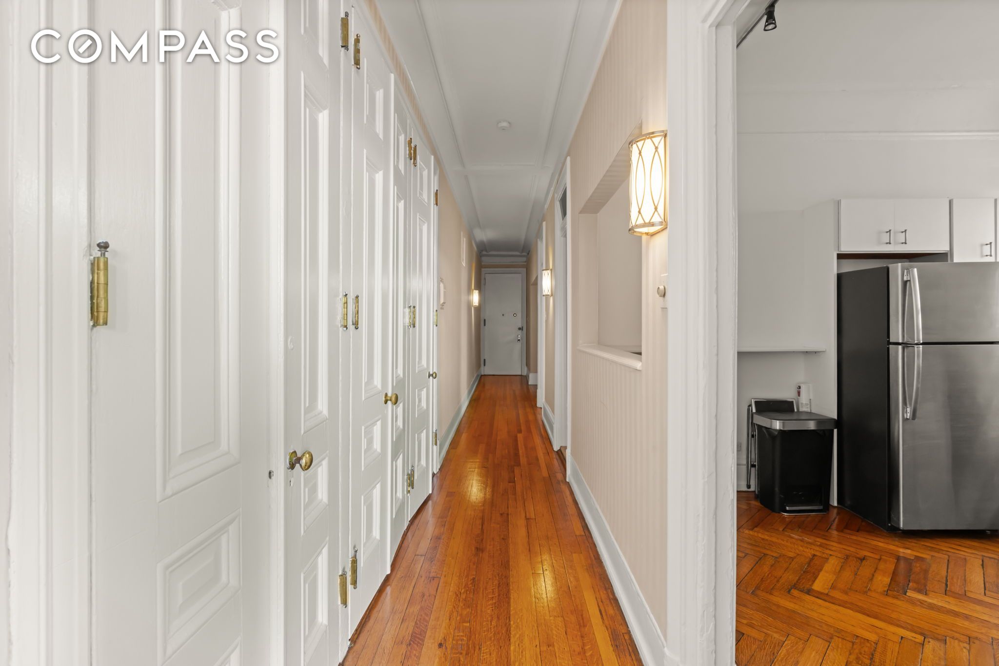2109 Broadway 8137