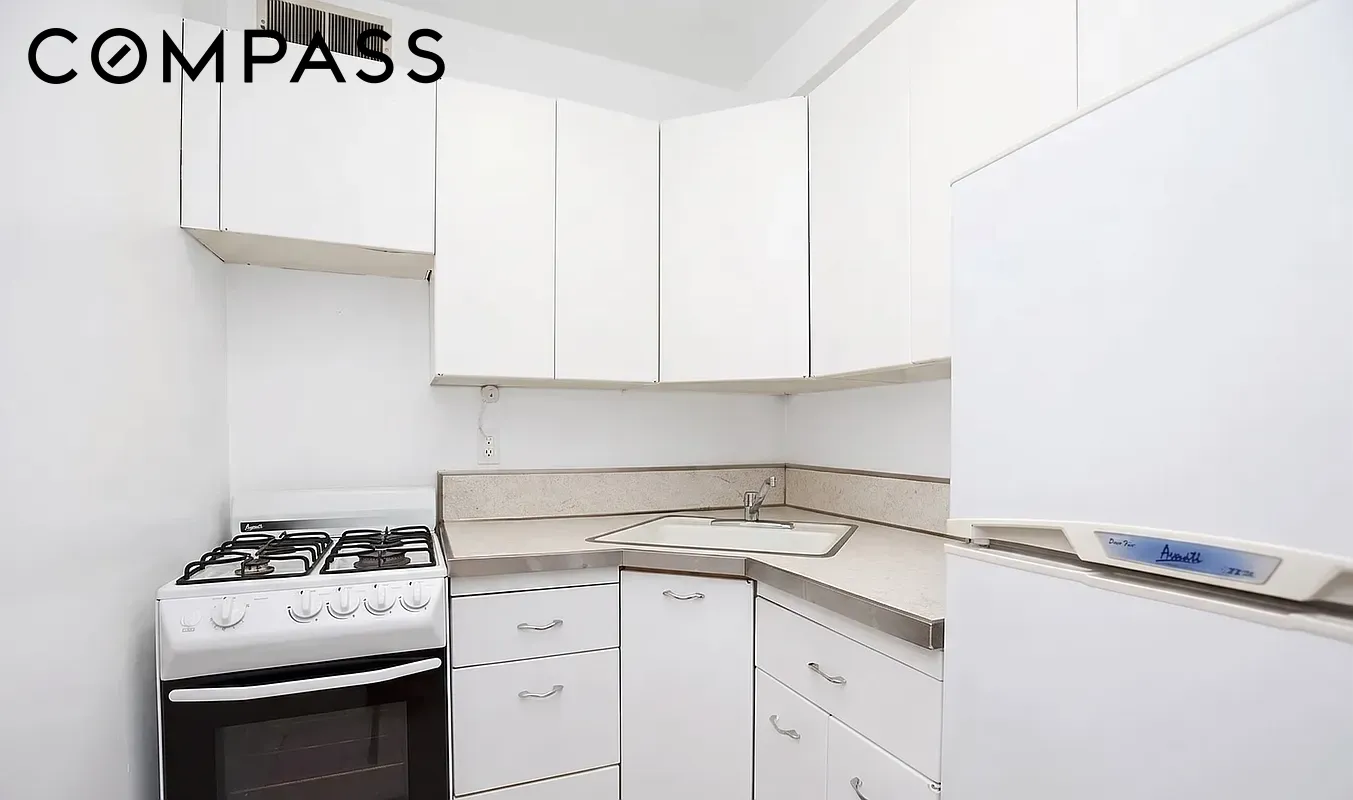321 E 48th Street 8E