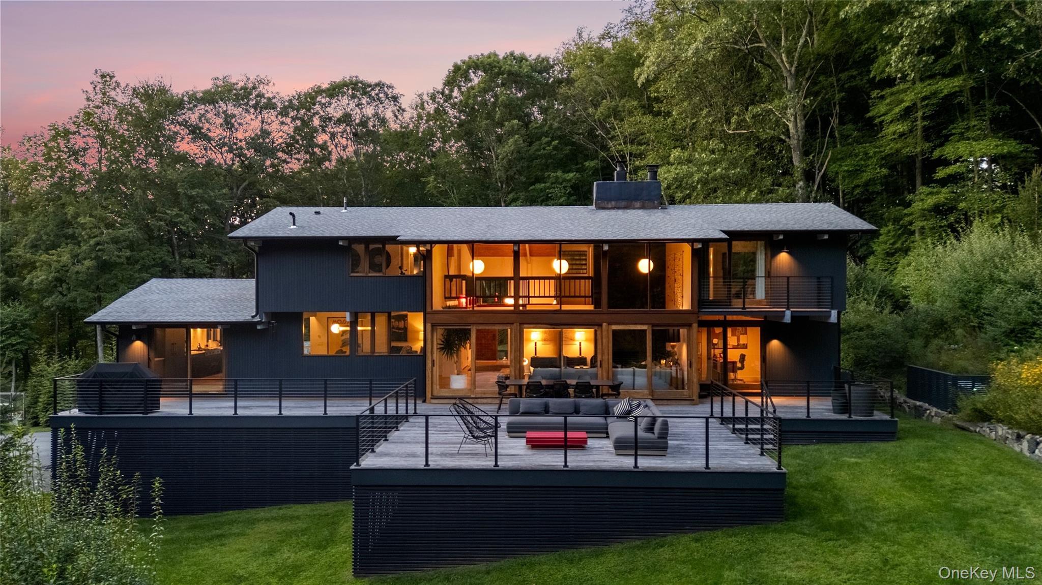 21 Black Spring Road