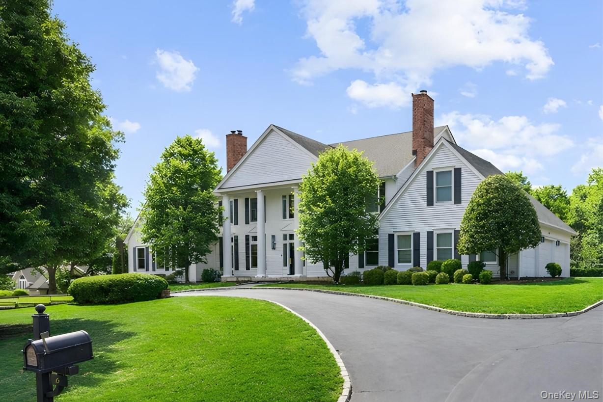 6 Oak Ridge Court