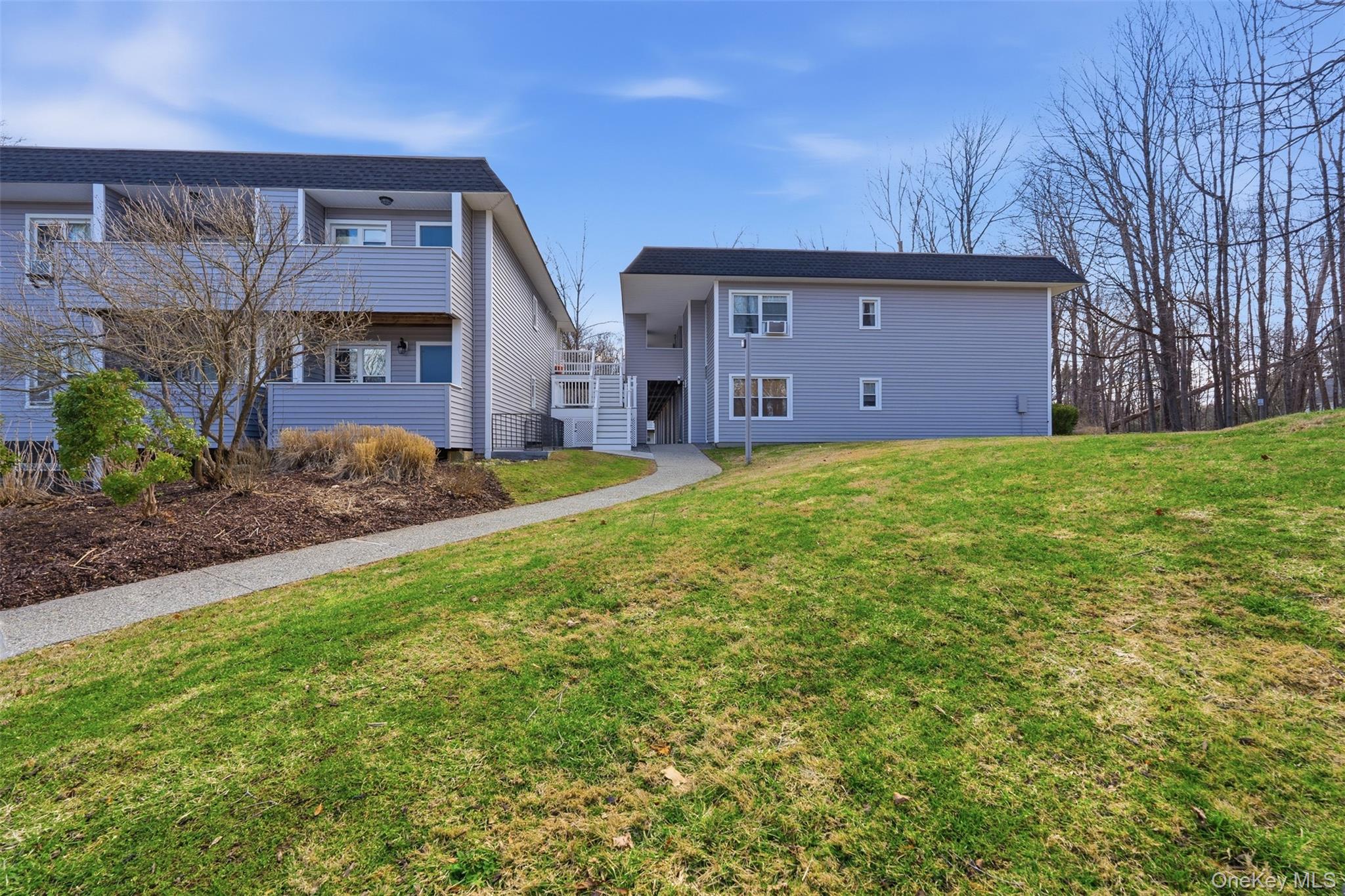 10 Wild Oaks Road Unit: 103