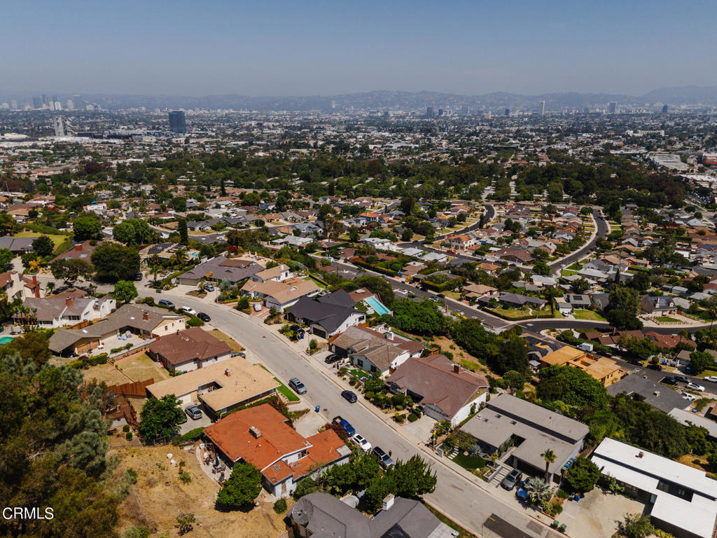 5207 Veronica Street