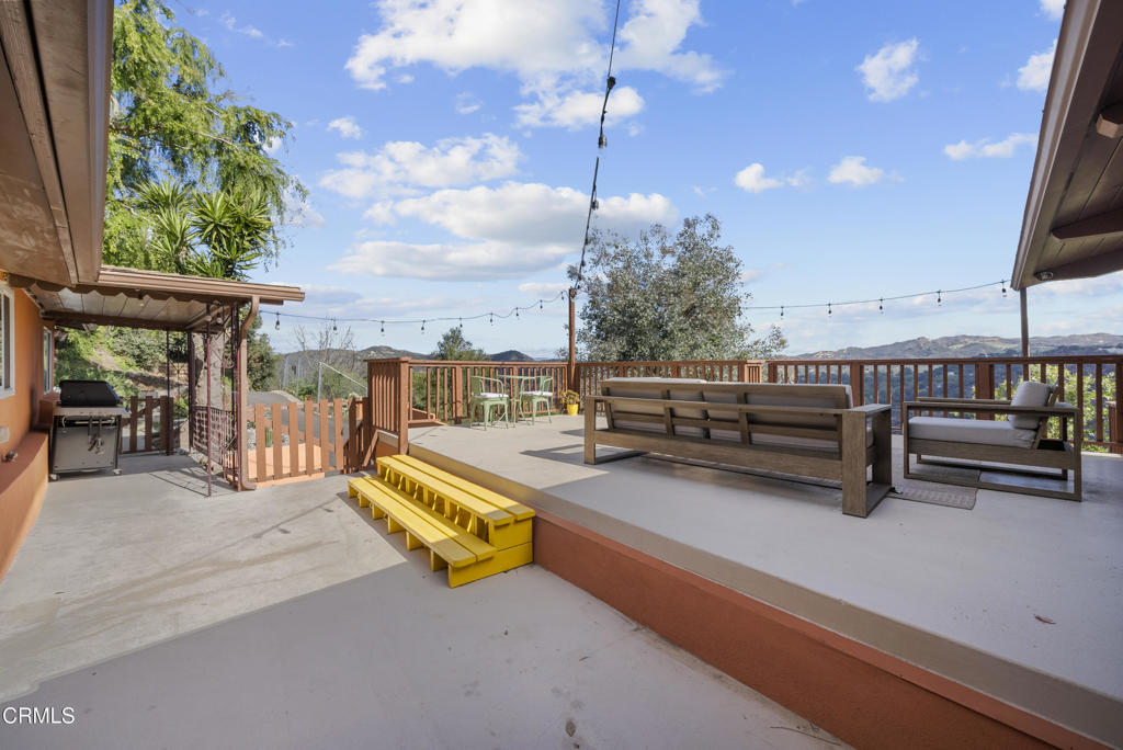 646 Sky Line Trail