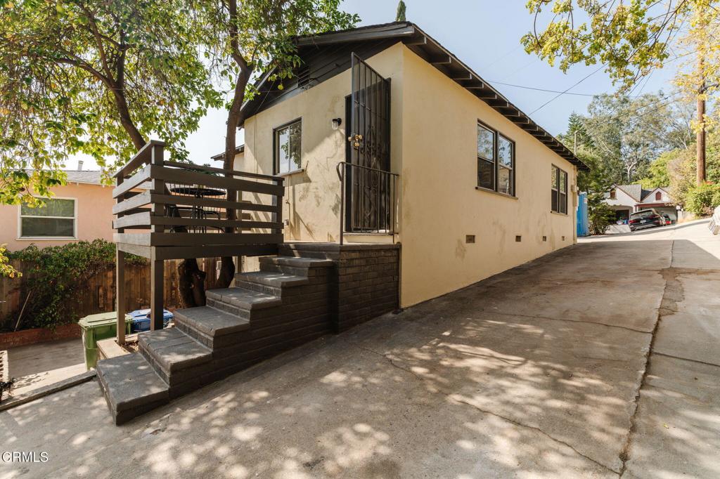732 Onarga Avenue