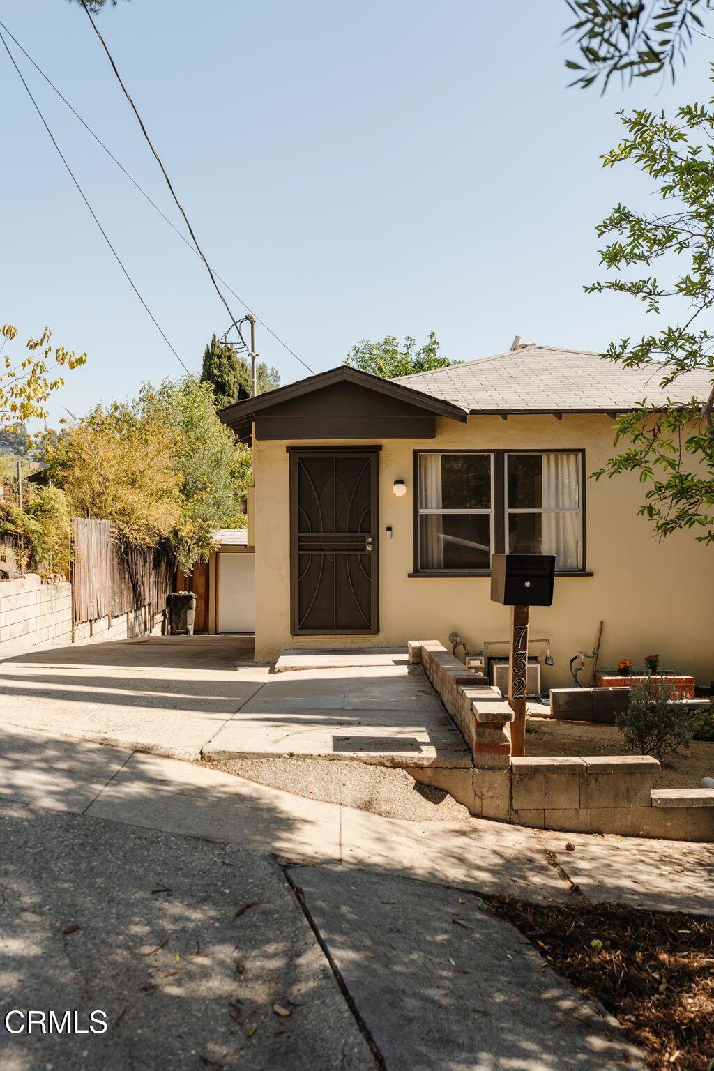 732 Onarga Avenue