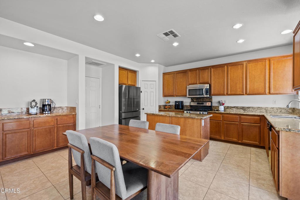 2728 Hornbeam Road