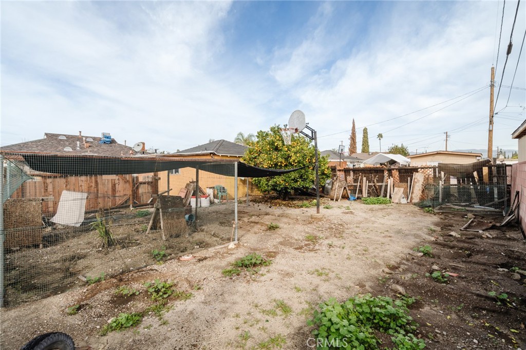 7748 Klump Avenue