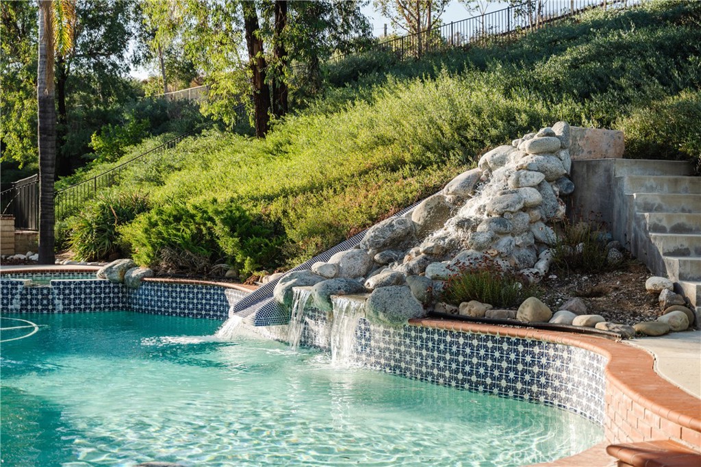 27916 Ron Ridge Drive