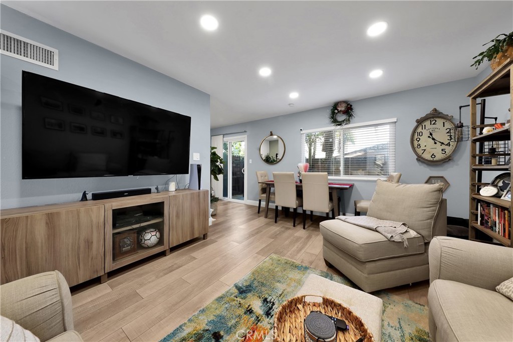 410 W Electric Avenue 410B