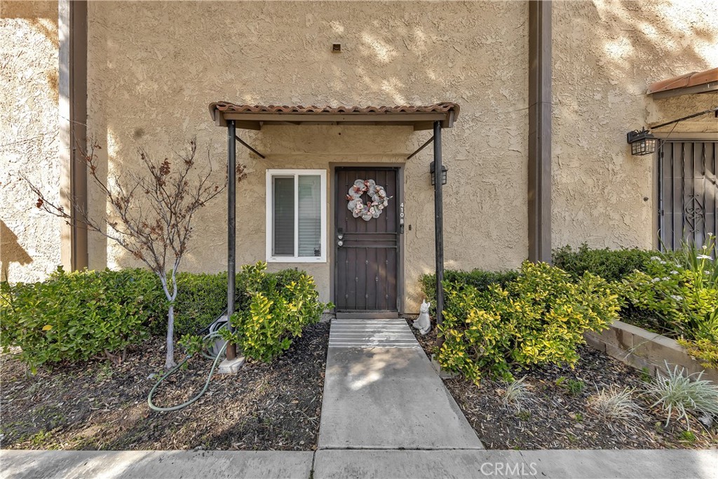 410 W Electric Avenue 410B
