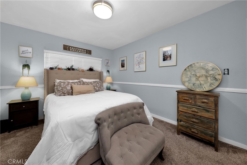 410 W Electric Avenue 410B