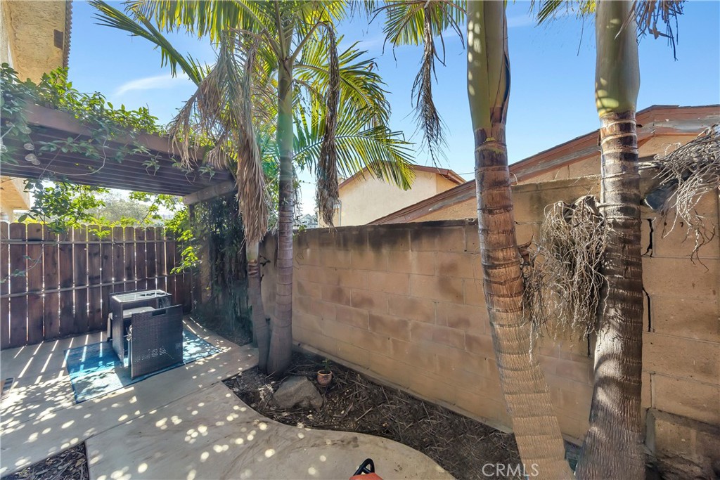 410 W Electric Avenue 410B