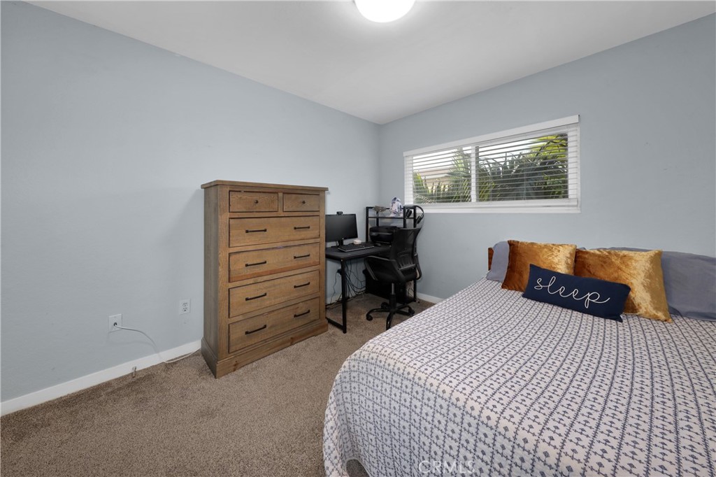 410 W Electric Avenue 410B