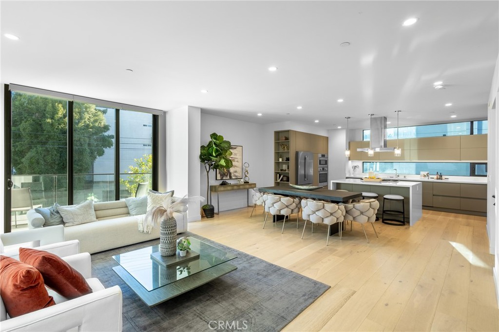 4525 N Via Nova Drive