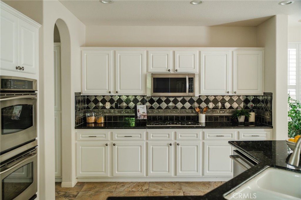 25906 Royal Oaks Road