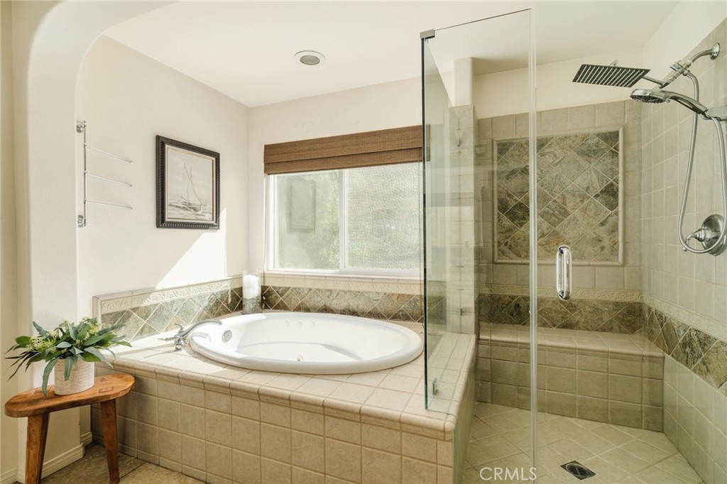 25906 Royal Oaks Road