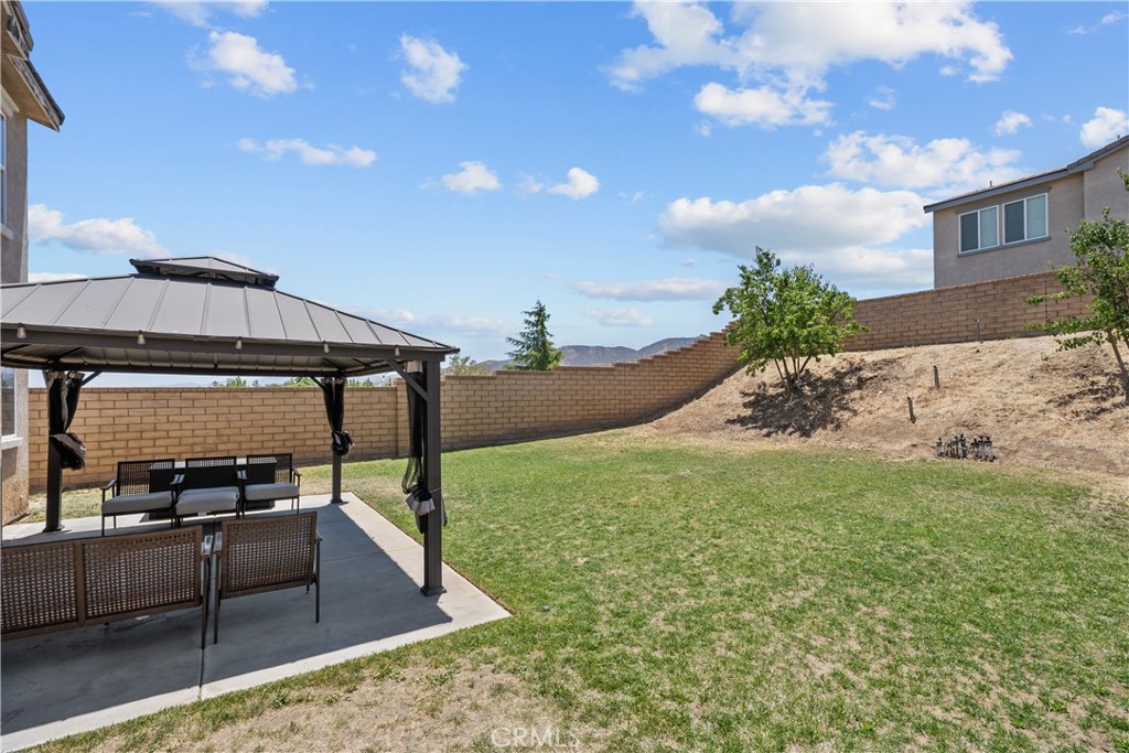 2728 Hornbeam Road