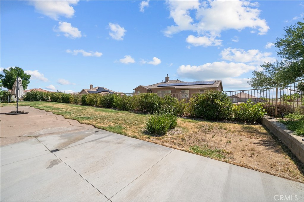41714 Oak Barrel Court