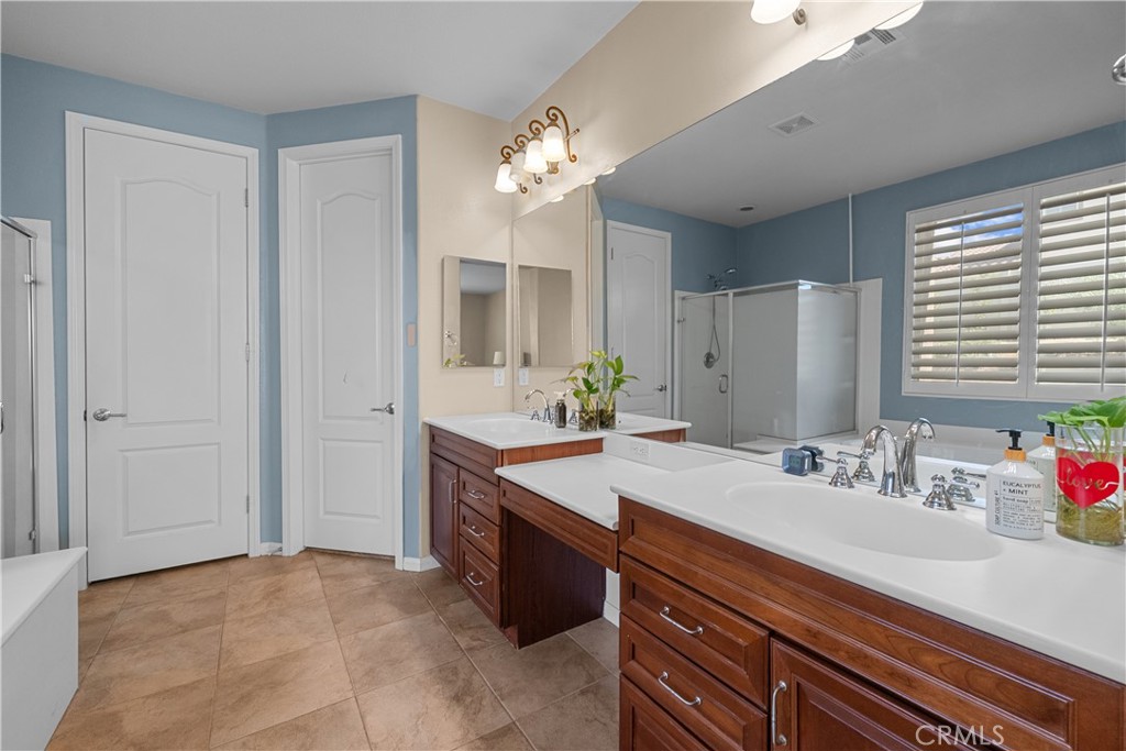 41714 Oak Barrel Court