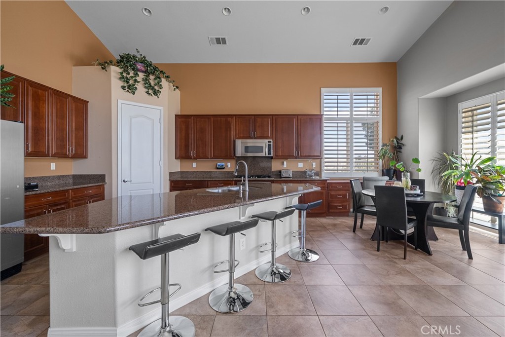 41714 Oak Barrel Court