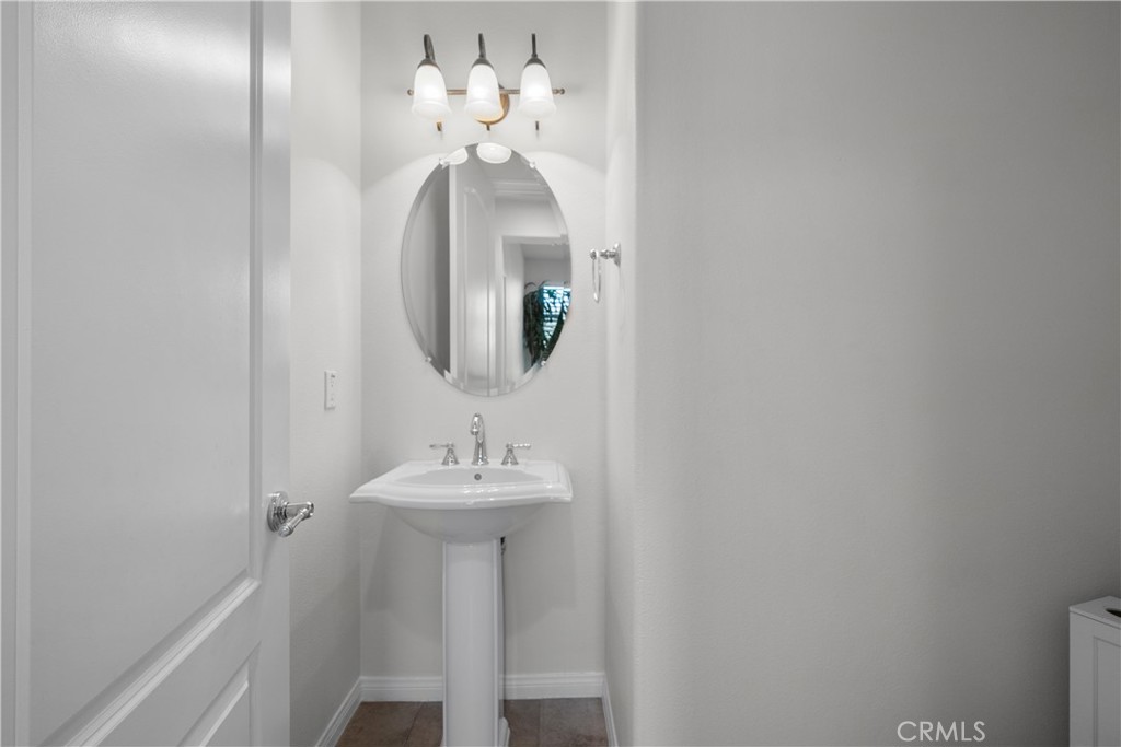 41714 Oak Barrel Court