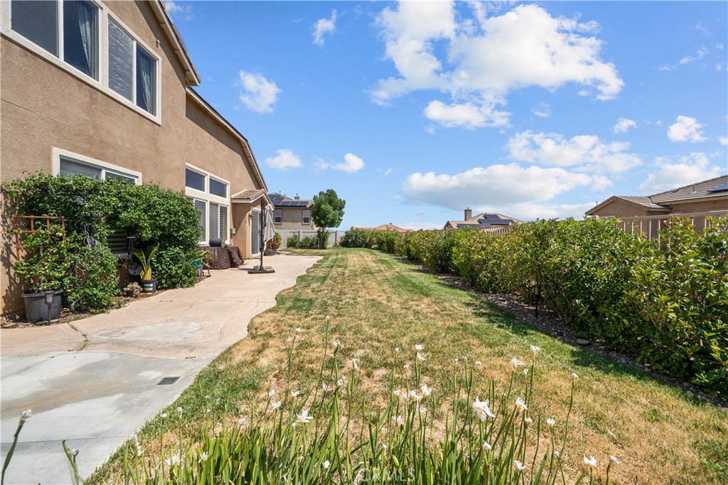 41714 Oak Barrel Court