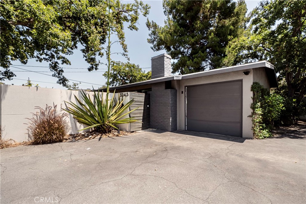 324 Chestnut Avenue