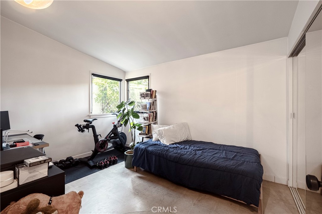 324 Chestnut Avenue