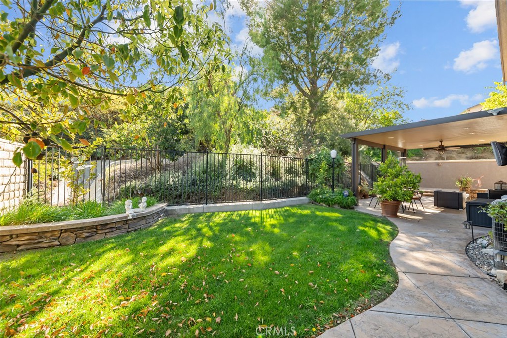 21736 Redwood Canyon