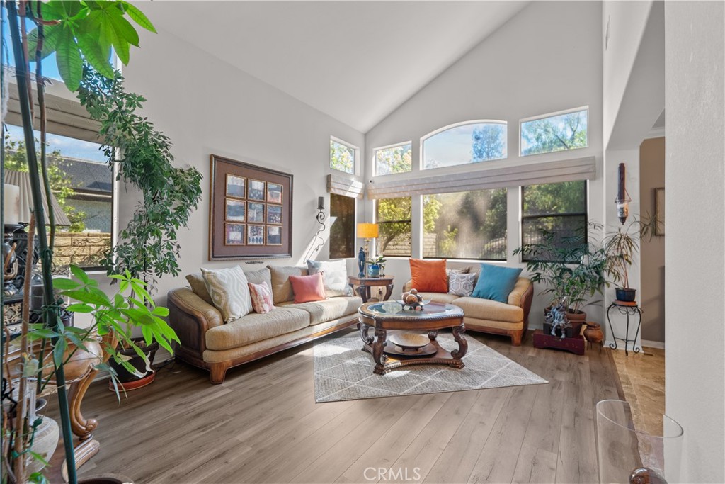 21736 Redwood Canyon