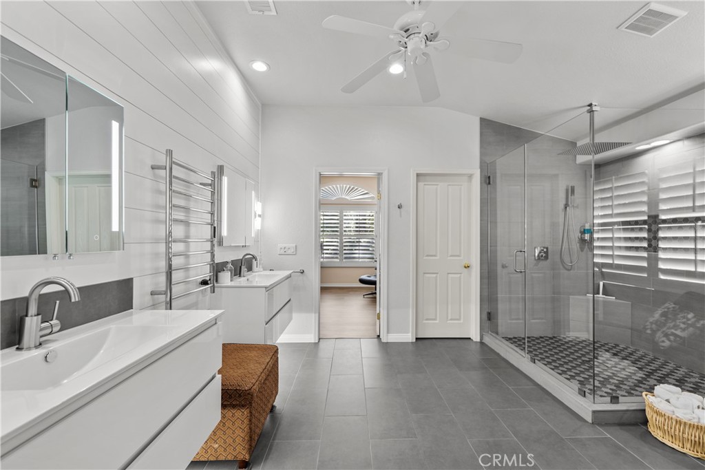 21736 Redwood Canyon