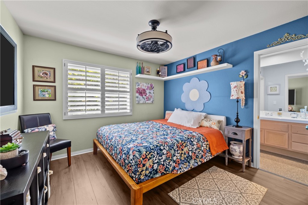 21736 Redwood Canyon