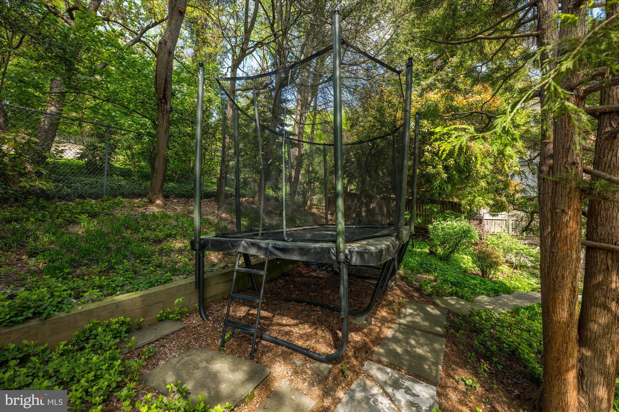 4649 GARFIELD STREET NW