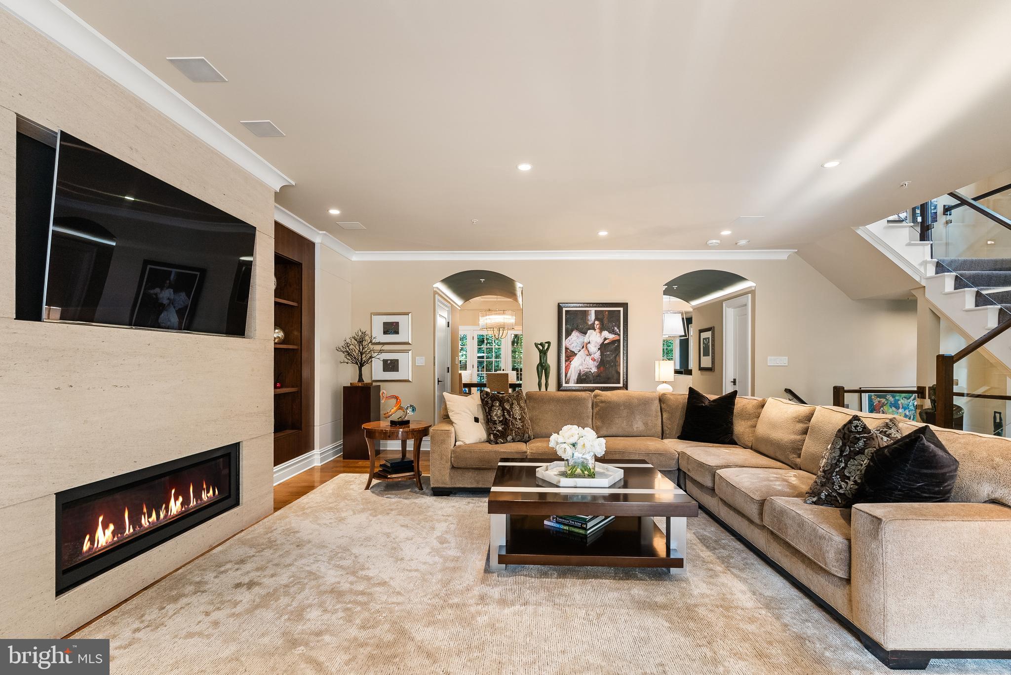 7301 BANNOCKBURN RIDGE COURT