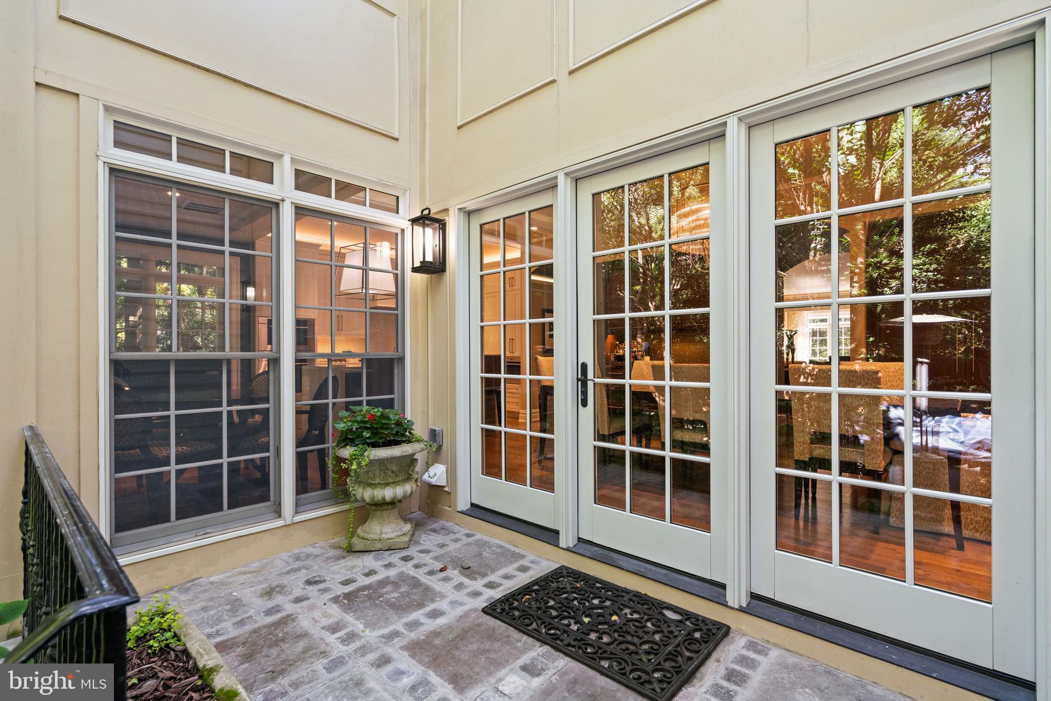 7301 BANNOCKBURN RIDGE COURT