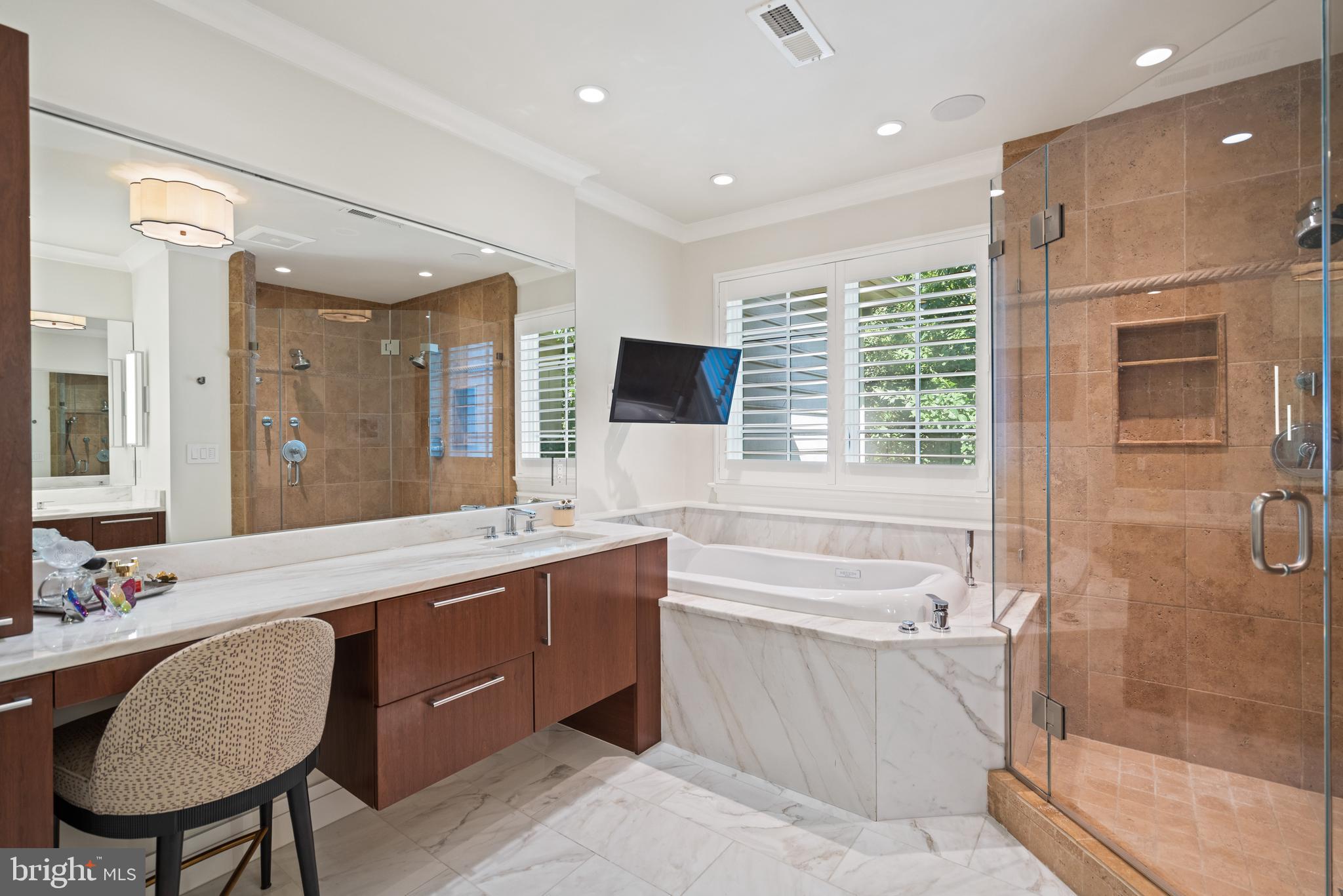 7301 BANNOCKBURN RIDGE COURT