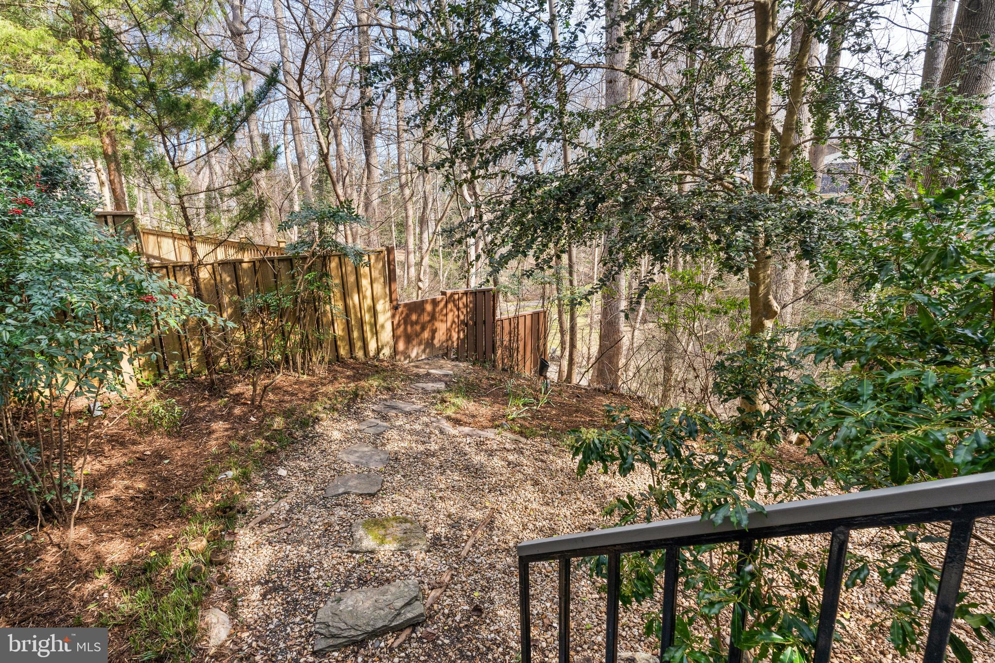 704 Belgrove Rd